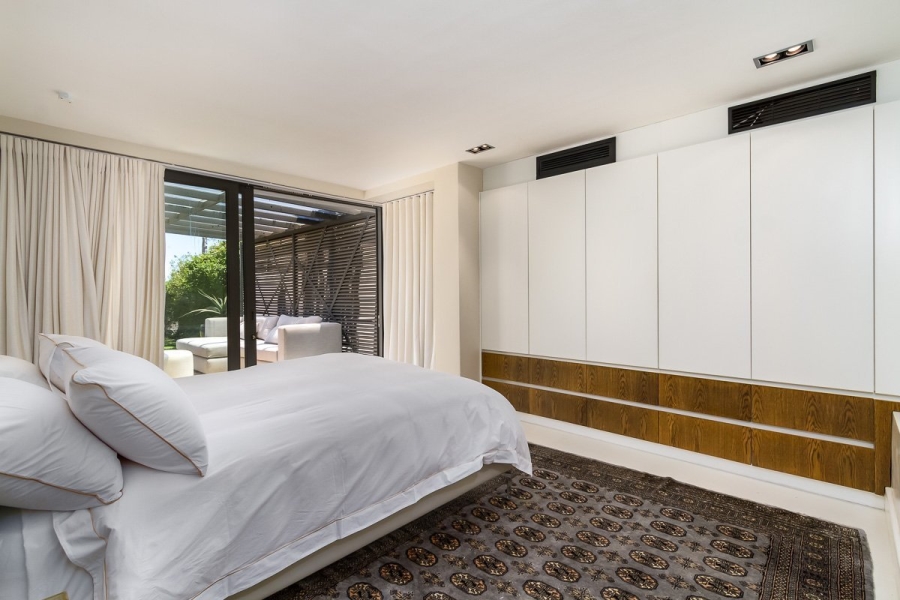 4 Bedroom Property for Sale in Camps Bay Western Cape